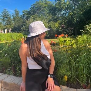 Meet your Posher, Tamara